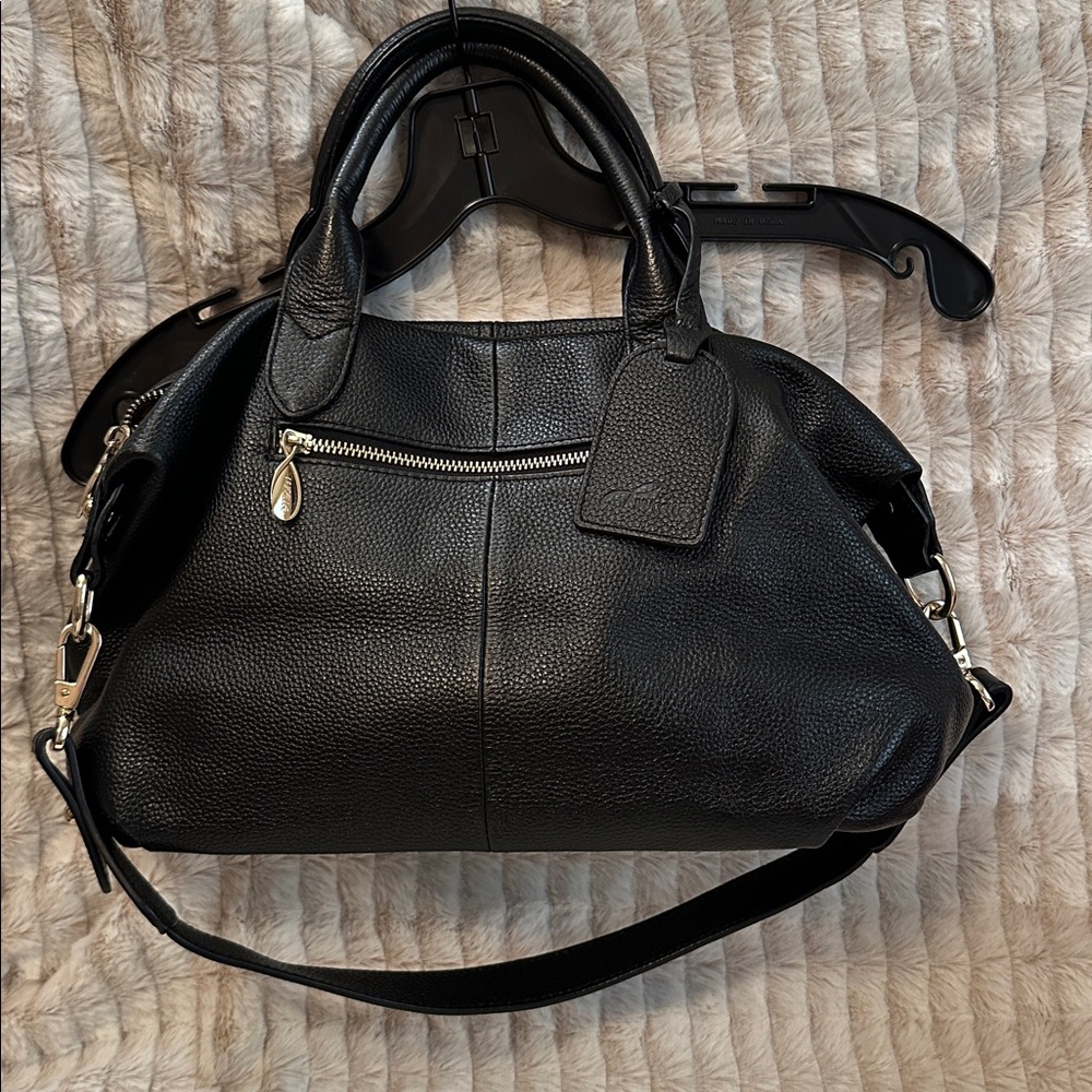 Nucelle Black Leather Women's Bag